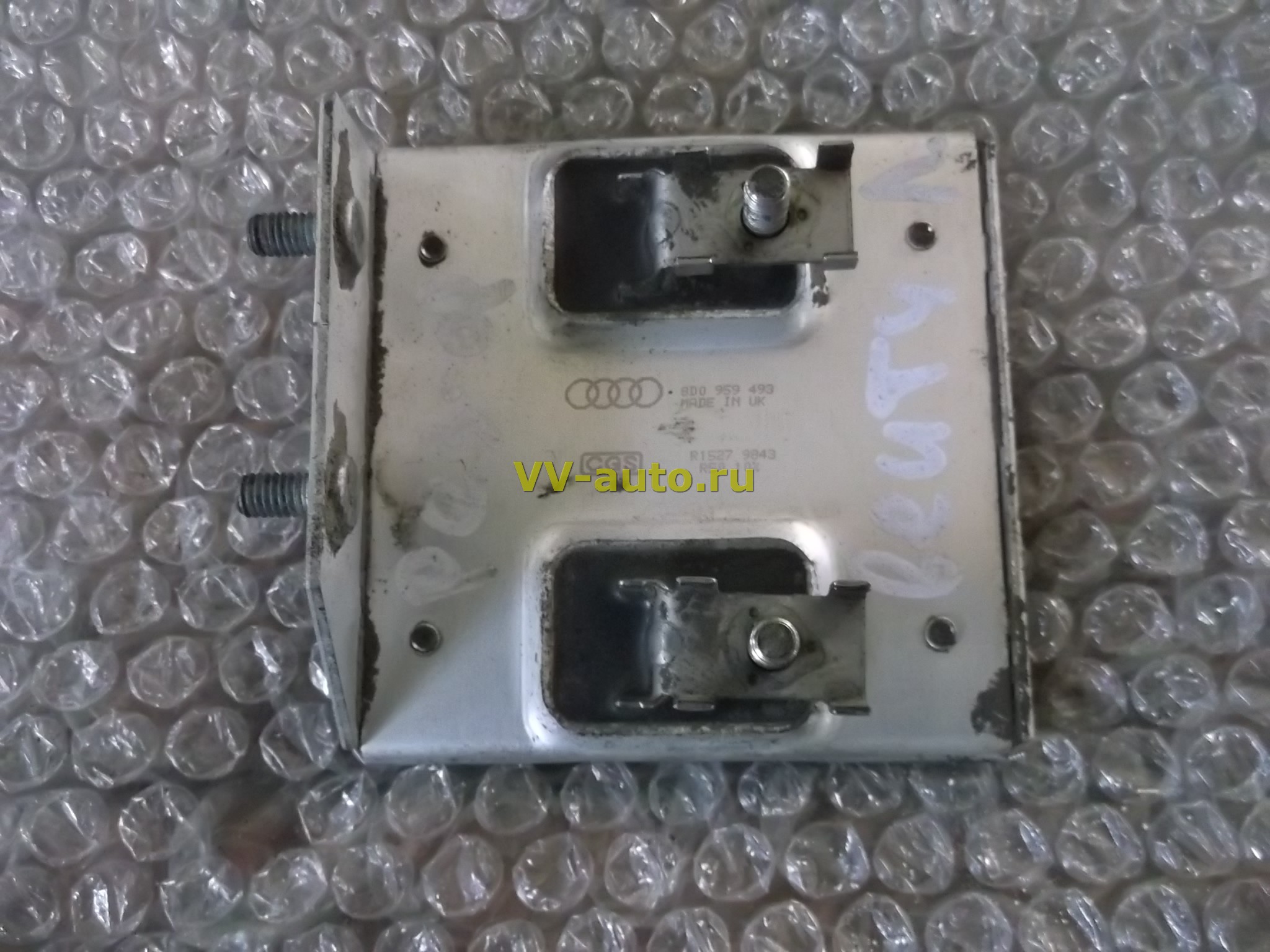 Резистор вентилятора Passat B5