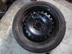 Штампованные оригинальные диски 4 штуки R16+1 колпак Ford Mondeo III