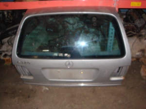Дверь багажника со стеклом (универсал) A2107400005 A2107400457 w210