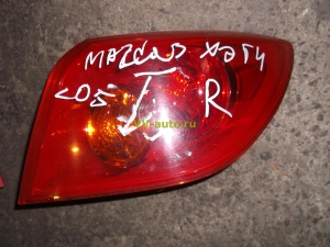 Фонарь задний наружный правый Mazda 3 хэтчбек до 2005 (красный)