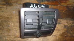 Дефлектор с прикуривателем (зад) А6 C5
